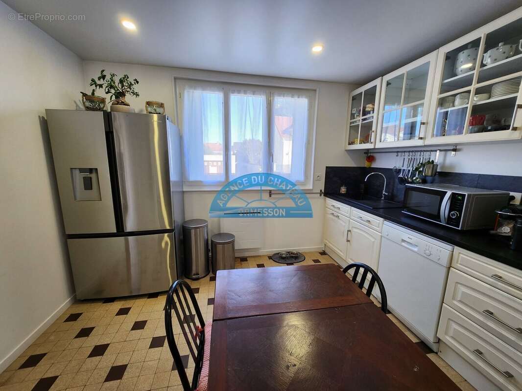 Maison à ORMESSON-SUR-MARNE