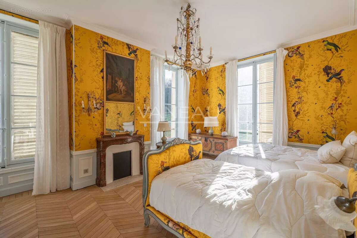 En bord de Seine, à proximité immédiate de Fontainebleau - photo 28
