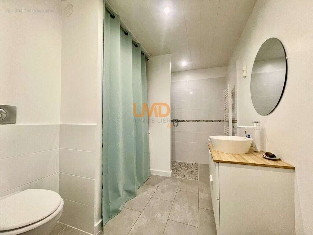 Maison à ALIGNAN-DU-VENT