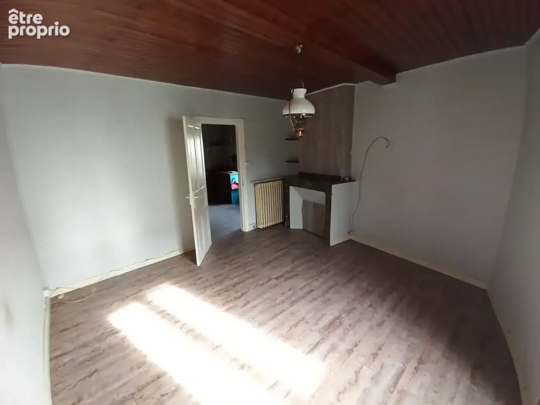 Maison d'habitation avec garage et jardin - photo 8