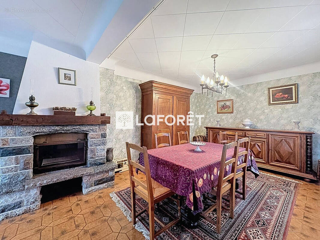 Maison à DELLE