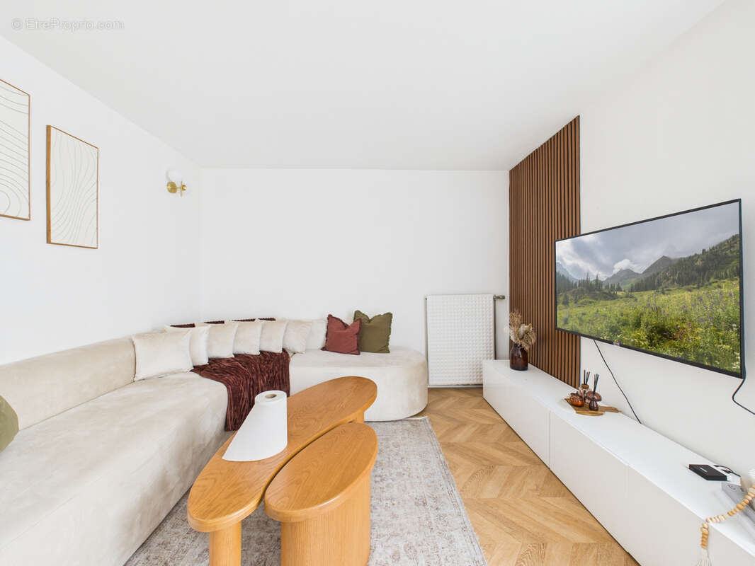 Appartement à SARTROUVILLE