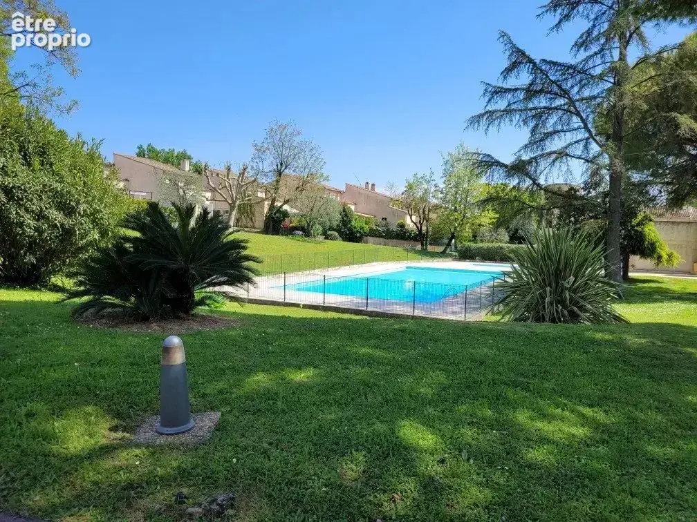 Appartement à PEYMEINADE