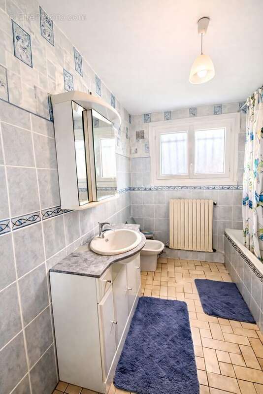 Salle de bain - Maison à LIMOGES