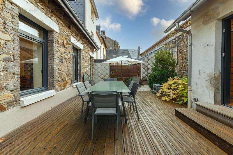 Maison à LA BOURBOULE