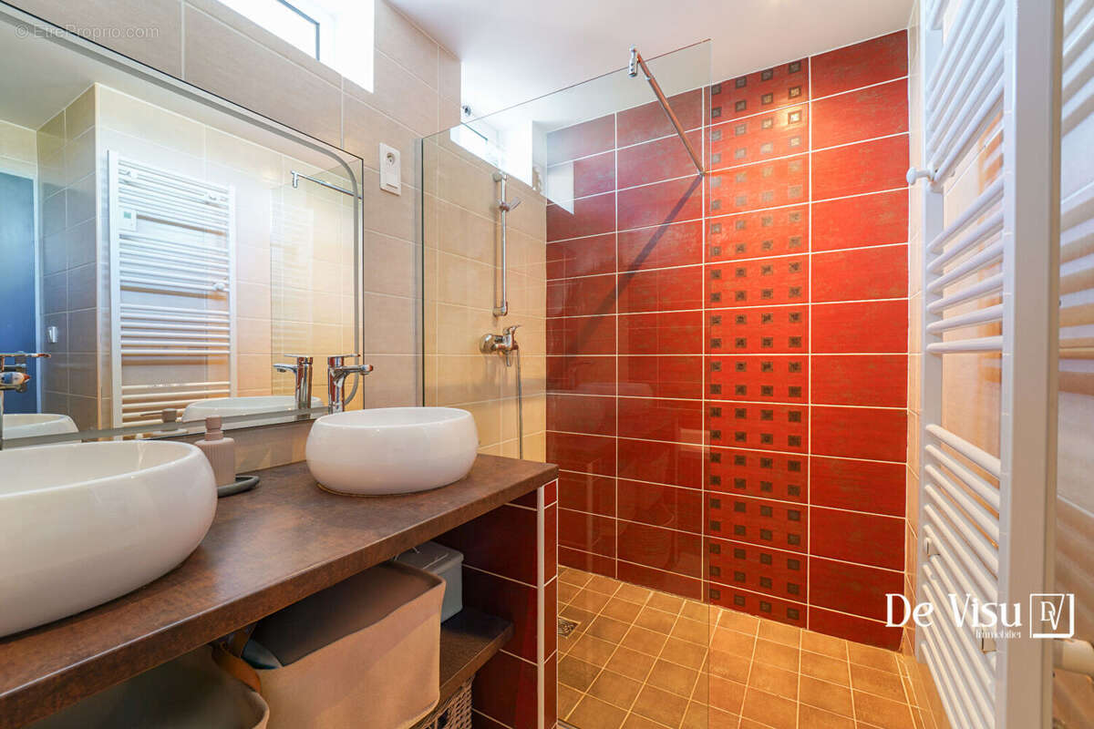 Maison à SAINT-JEAN-DE-VEDAS