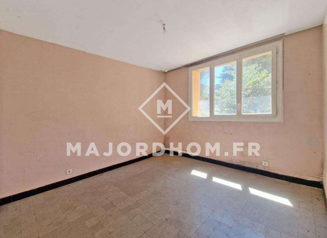 Appartement à MARSEILLE-9E