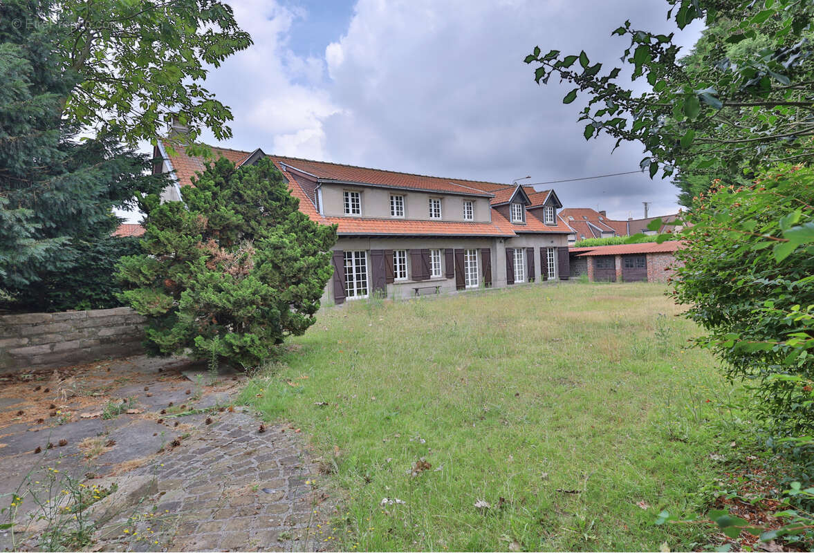 Maison à AVELIN