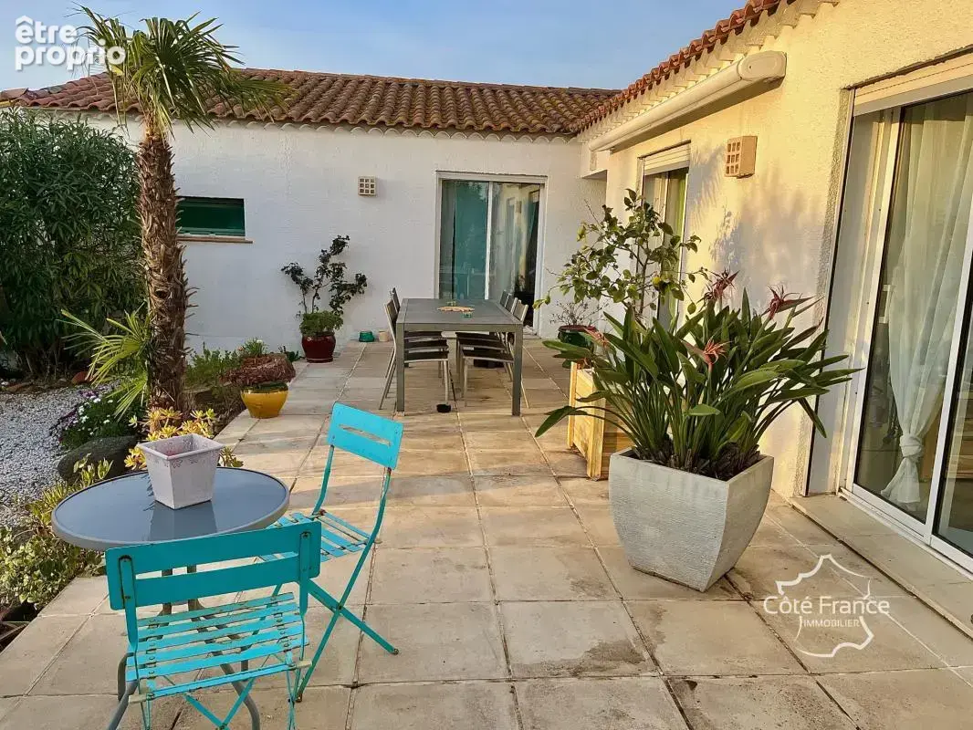 LE GRAU D'AGDE   Villa de plain-pied avec dépendance, à deux - photo 5
