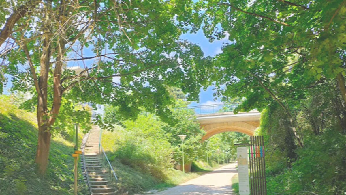 Appartement à CALUIRE-ET-CUIRE