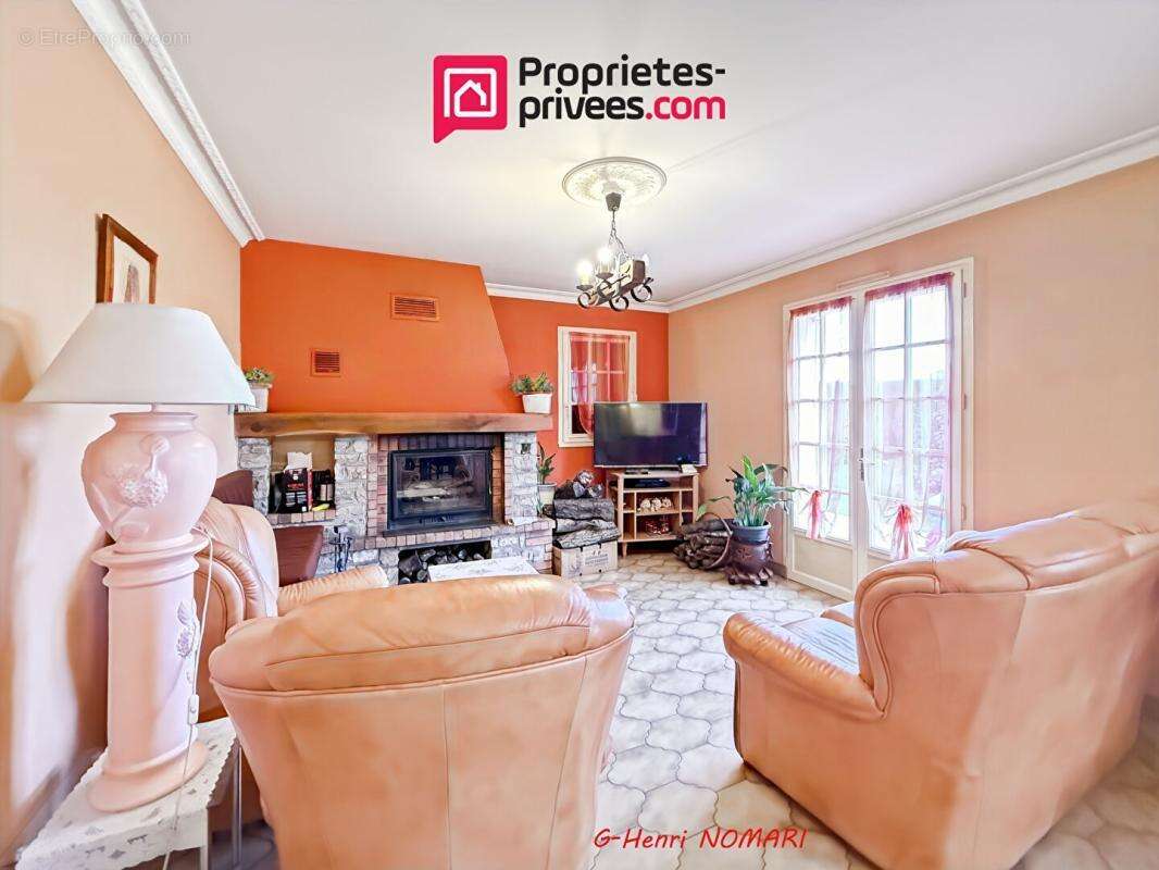 Maison Ruffigné 6 pièce(s) 93 m2 - photo 2