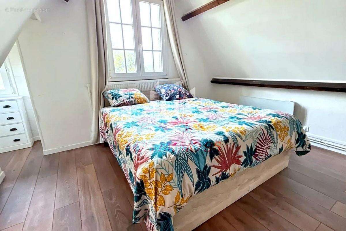 Maison à CROUY-EN-THELLE