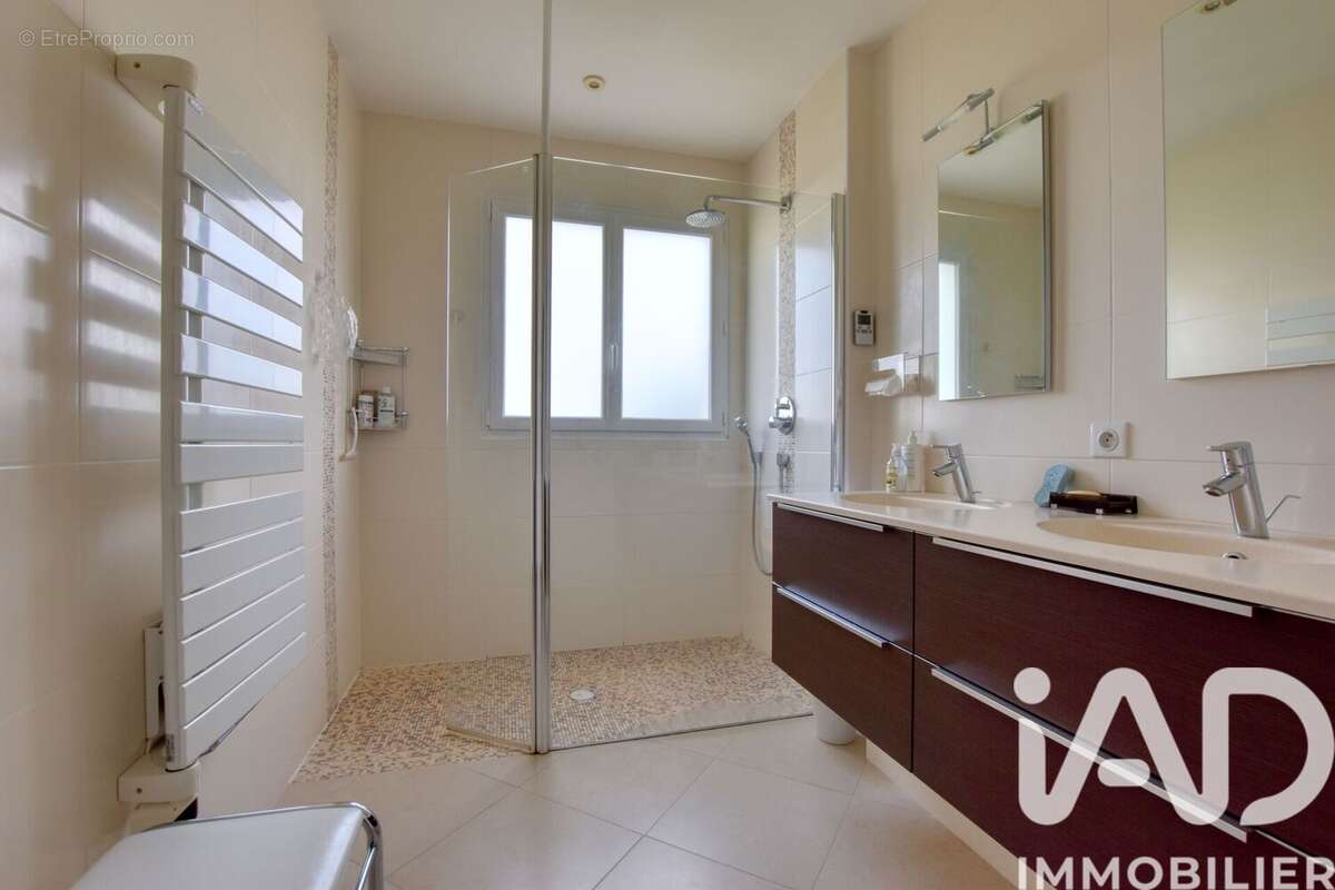 Photo 6 - Maison à LE TAILLAN-MEDOC