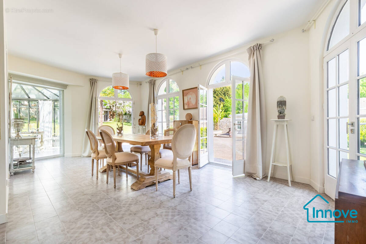 Maison à MARLY-LE-ROI