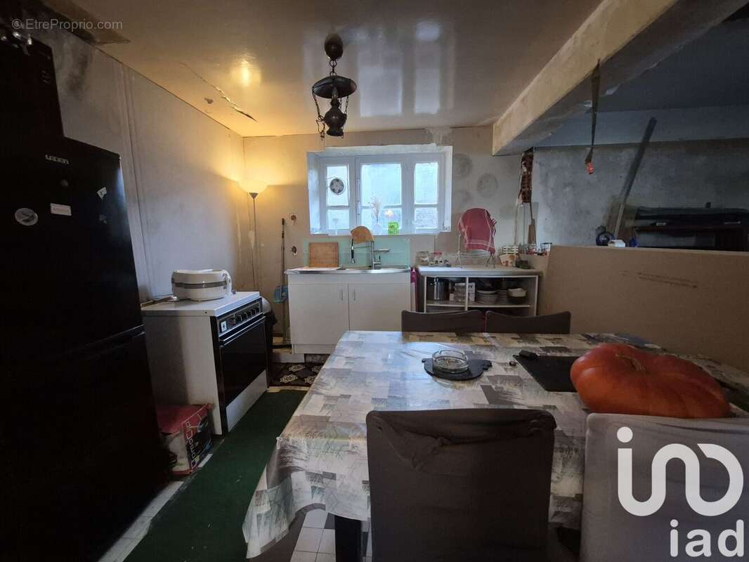 Photo 4 - Maison à MAIZIERES-LA-GRANDE-PAROISSE