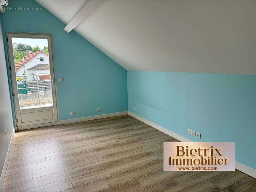 Maison 139 m² à L'isle-Adam  - photo 2