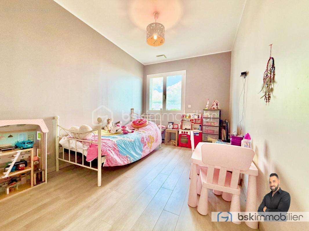 Maison à VILLENEUVE-LES-MAGUELONE