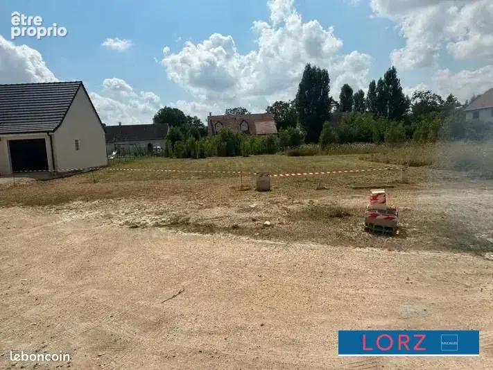 Terrain à BOURGES