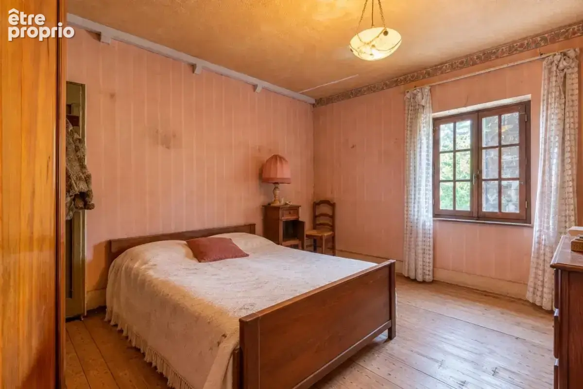 Maison 5 pièce 95m2 + dépendances - photo 7