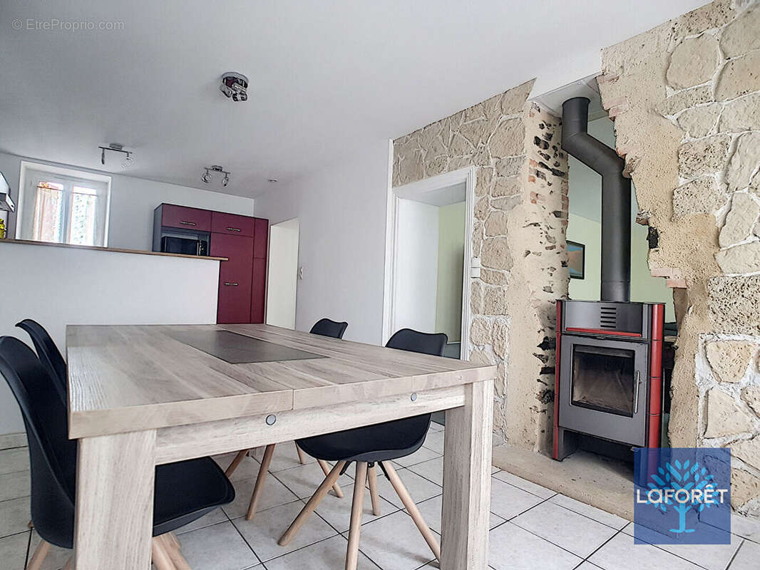 Maison Bourg St Florent Des Bois 5 pièces - photo 10