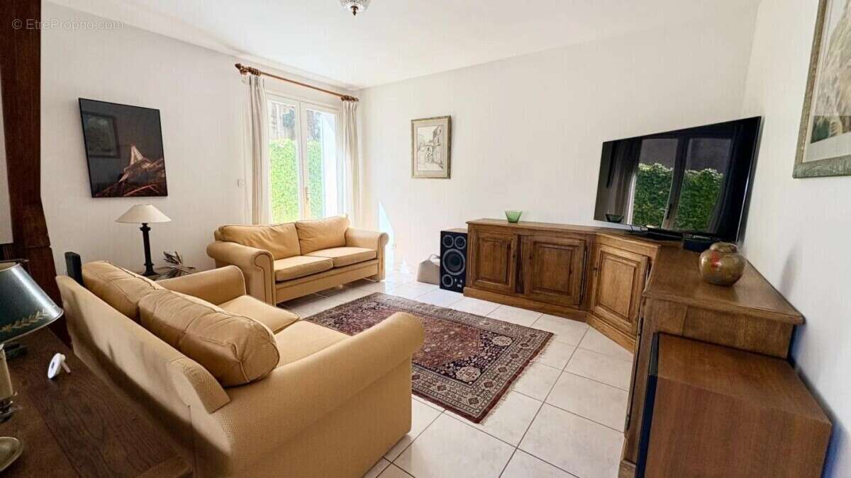 Maison à ROCHEFORT-DU-GARD