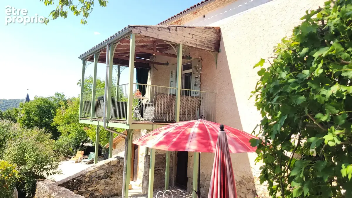 Propriété de caractère avec dépendances et piscine à Villefranche-de-Rouergue - photo 27