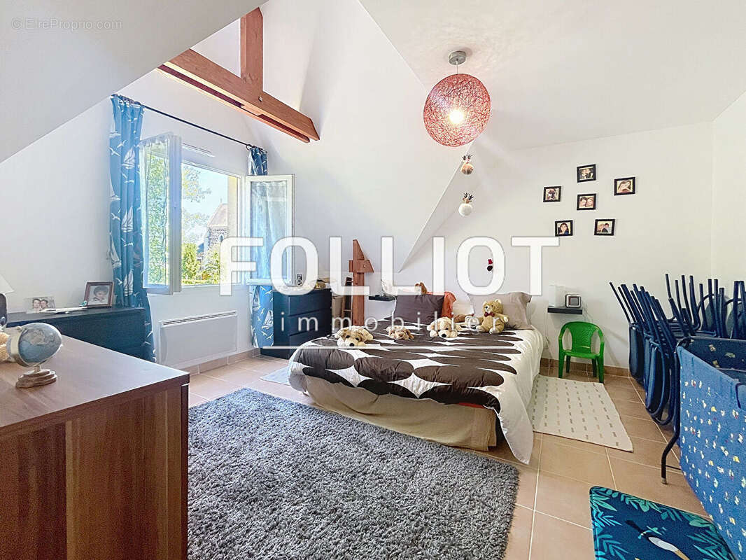 Maison à BRICQUEVILLE-SUR-MER