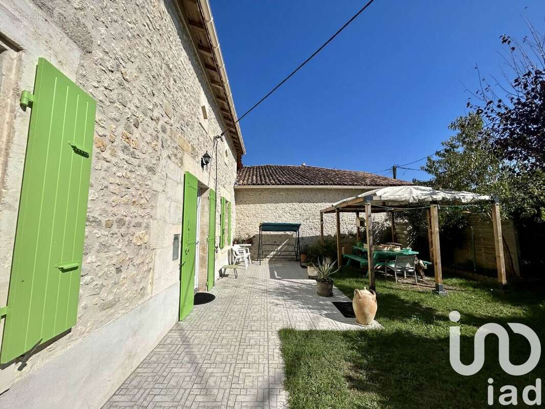 Photo 3 - Maison à CHEVANCEAUX