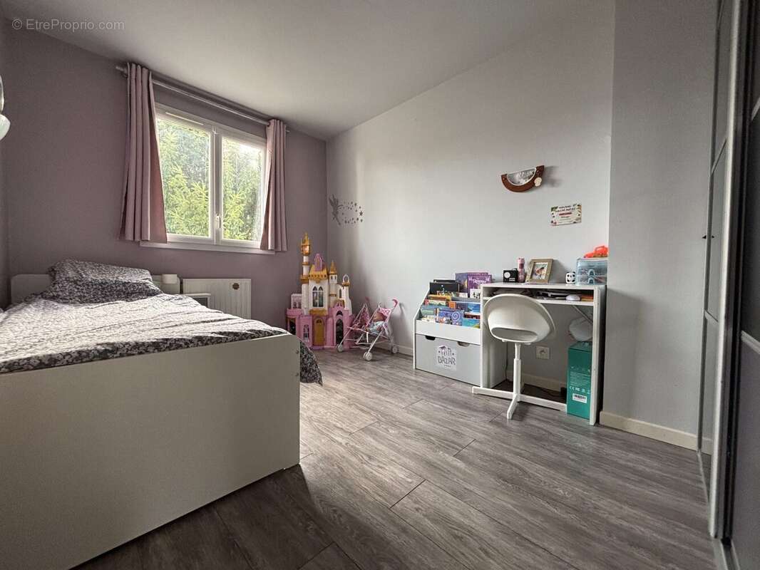 Maison à SAINT-GERMAIN-LES-CORBEIL