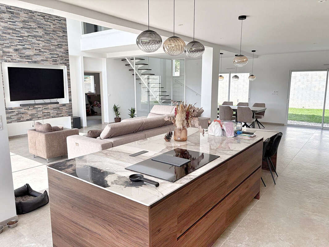Maison de standing avec suite parentale et jacuzzi - CAUDAN - photo 2