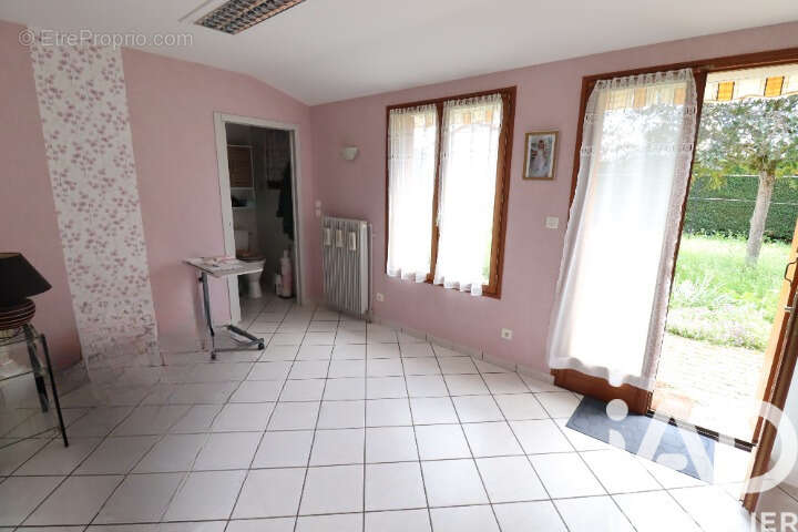 Photo 9 - Maison à SAINT-BEAUZIRE