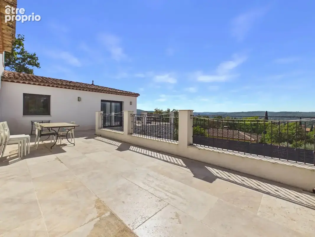 Villa moderne 275 m² avec studio et 3 garages  - Montauroux - photo 18