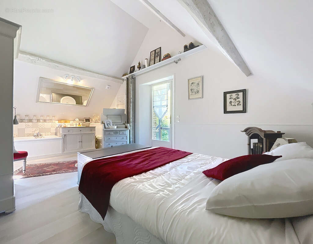 Maison à MANOU