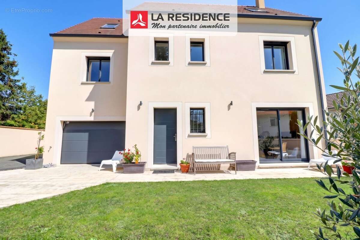 Maison 160 m² à Mareil-Marly  - photo 9