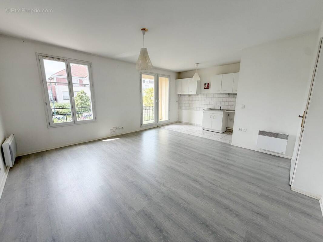 Appartement à MAGNY-LE-HONGRE