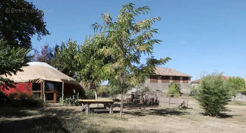 Maison à VILLEFRANCHE-DE-LAURAGAIS