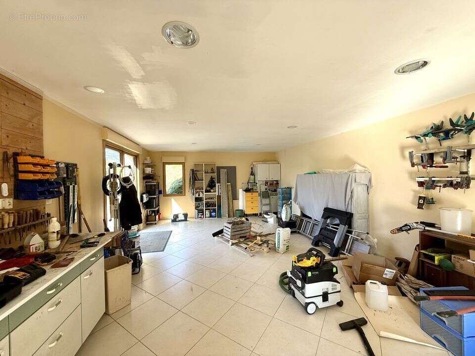 Maison à LONGUEVILLE