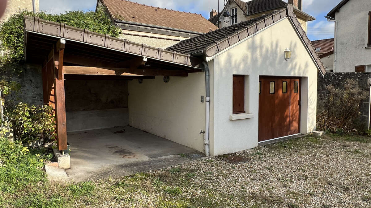 Maison à LA FERTE-ALAIS