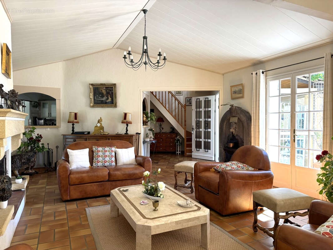 Maison à ROCHEFORT-DU-GARD