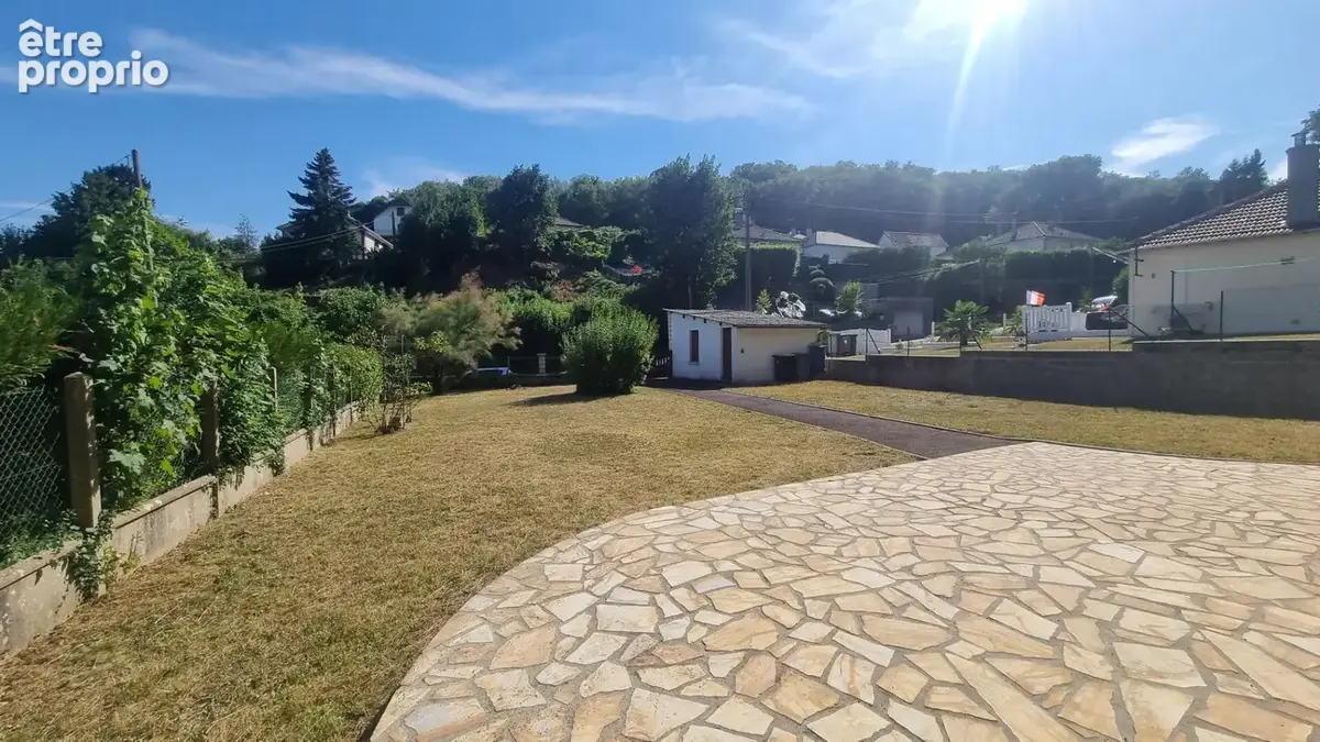 Maison à vendre Val-de-la-Haye  99,04 m²  3 chambres  Garage, Cave & Jardin - photo 2
