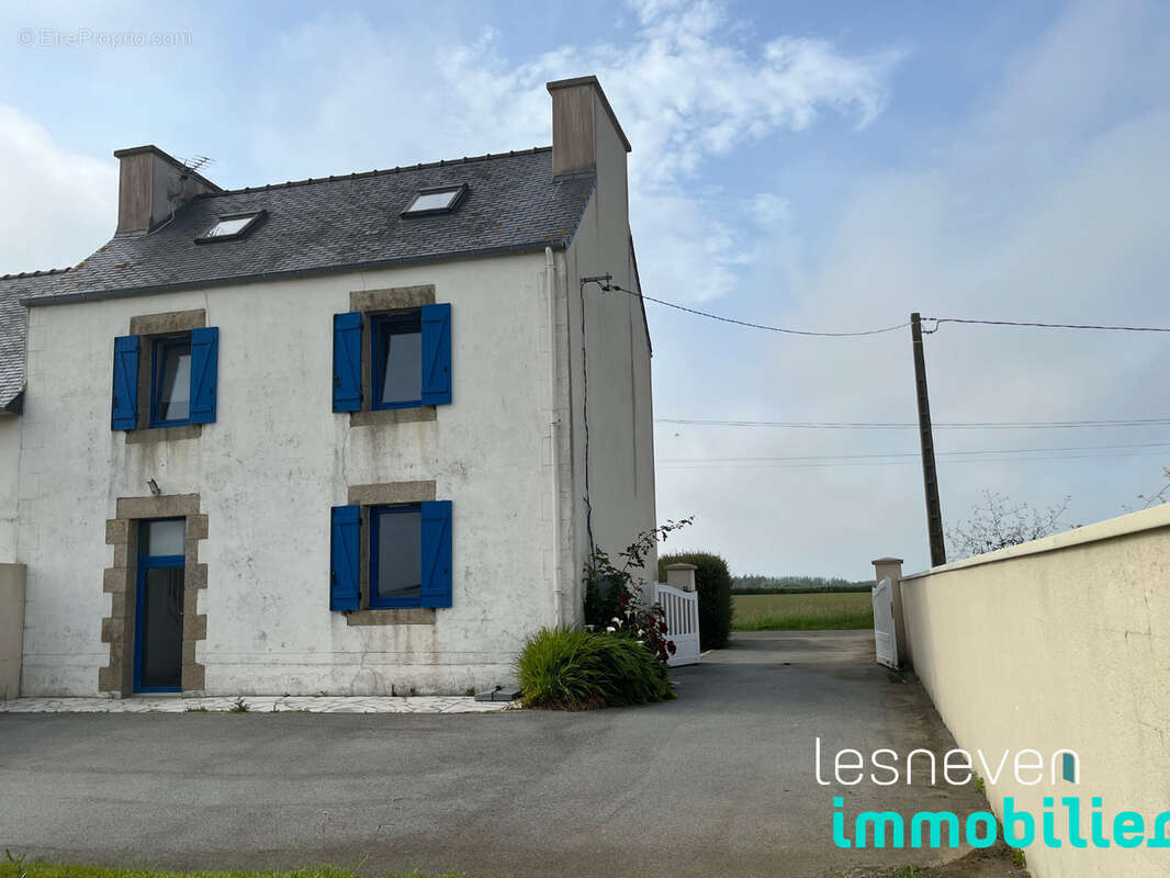 Maison à BRIGNOGAN-PLAGE