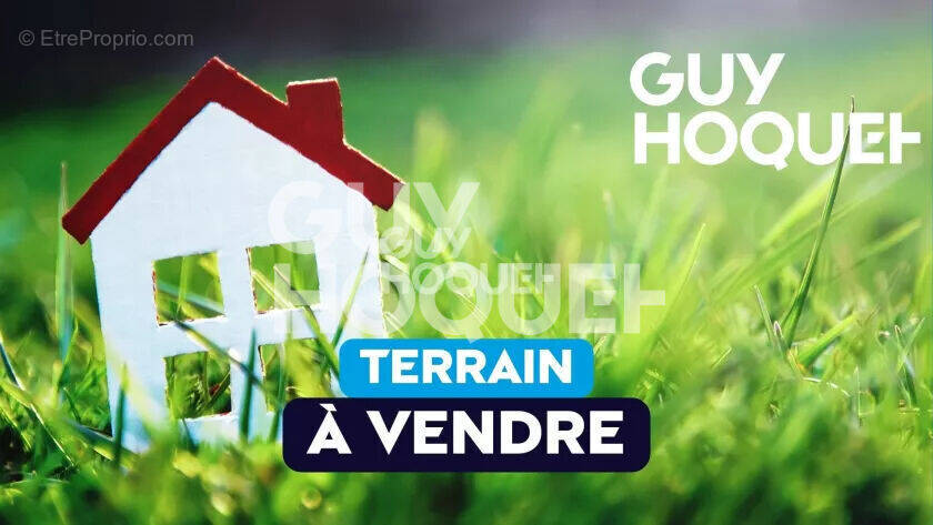 Terrain à SAINT-ARMEL