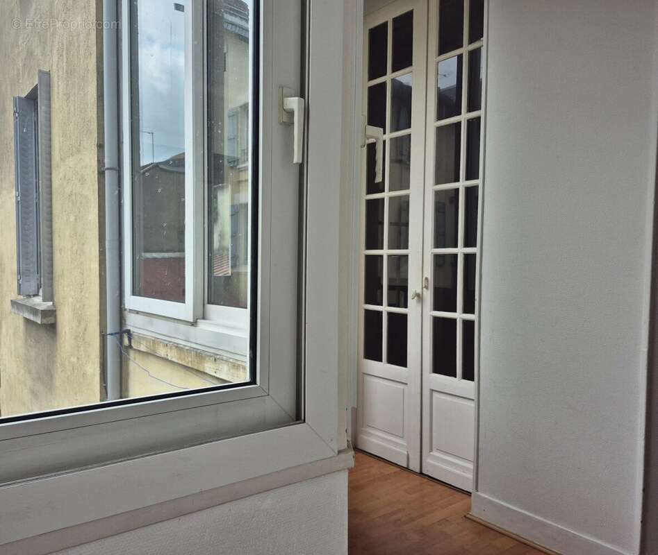 Appartement 102 m² à Tarbes  - photo 8