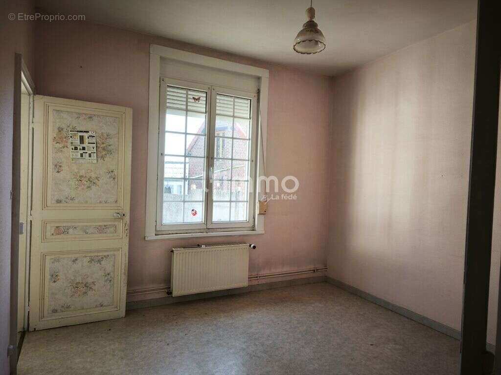 Maison à IRLES