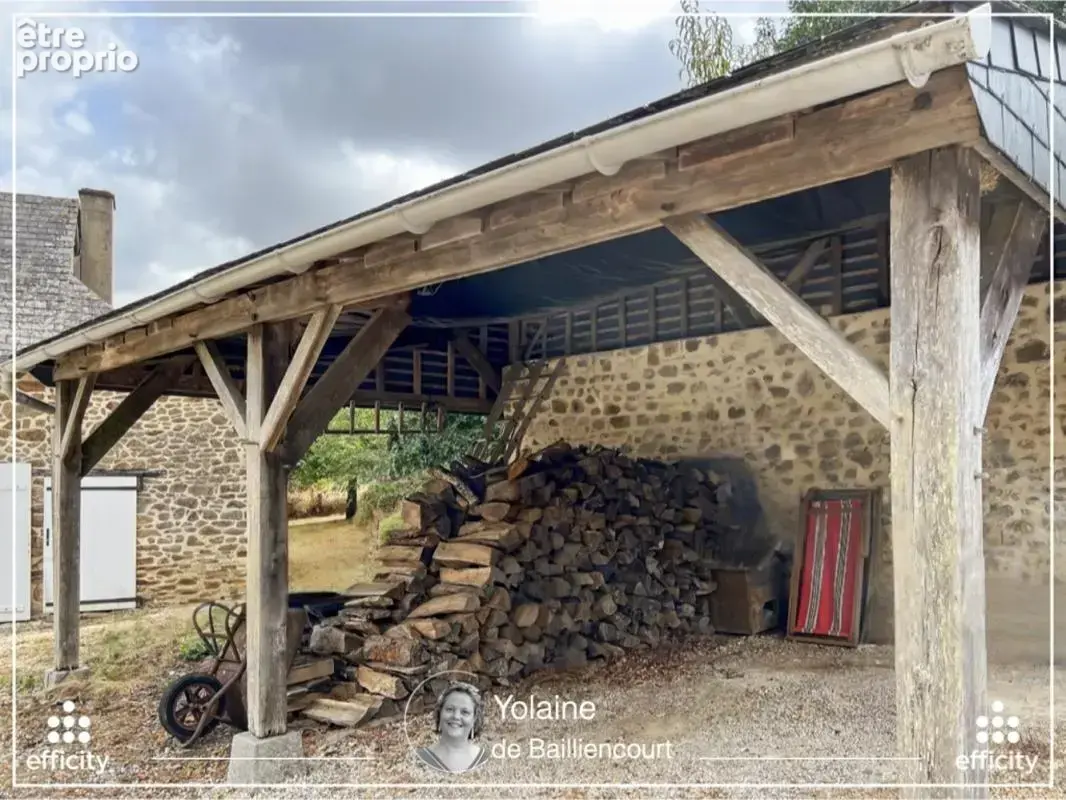 Maison 323 m² à Chailland  - photo 17