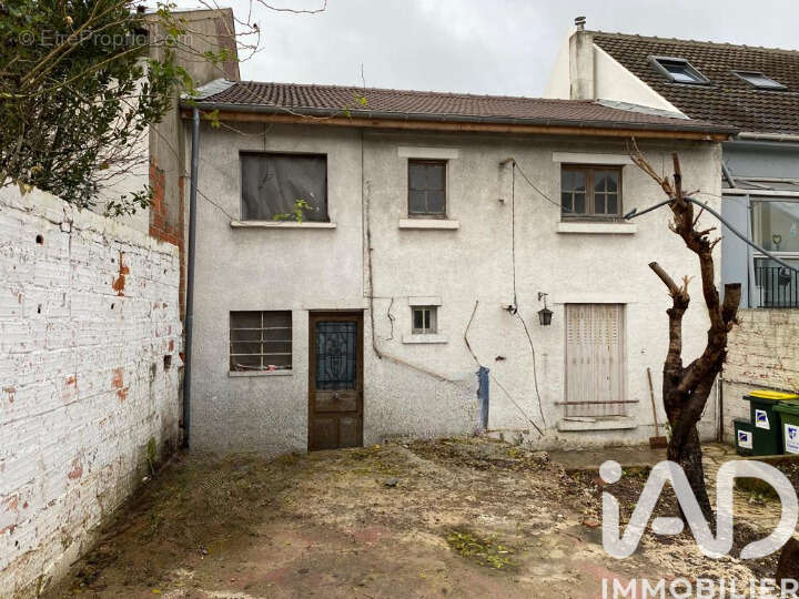 Photo 2 - Maison à CLAMART