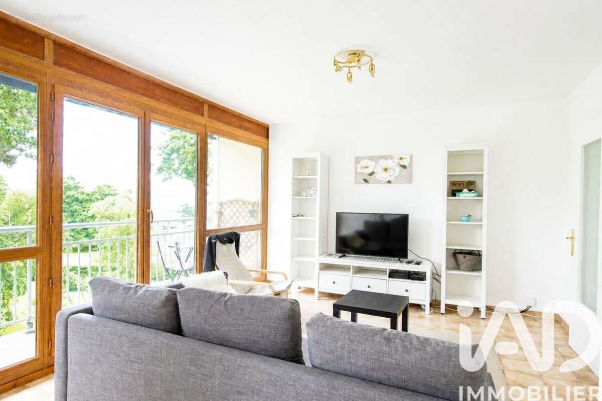 Photo 3 - Appartement à VELIZY-VILLACOUBLAY