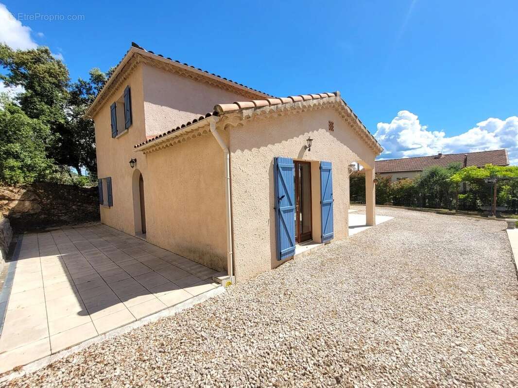 Maison à ROUSSON