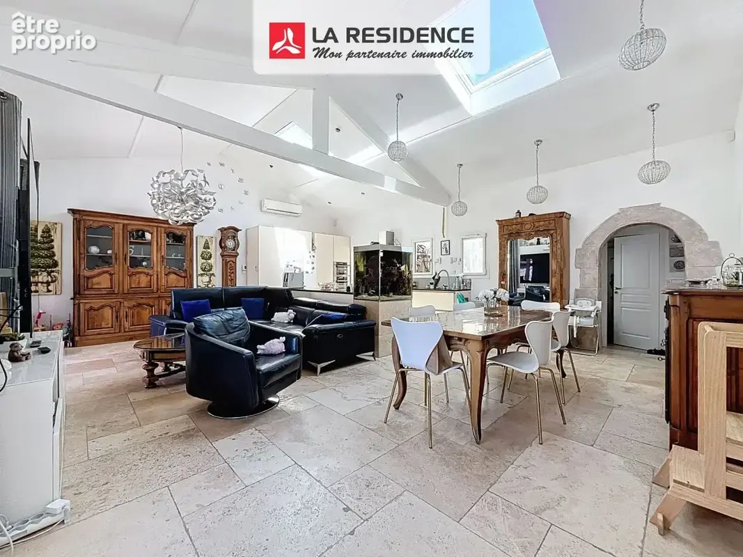 Maison 134 m² à Cagnes-Sur-Mer  - photo 2
