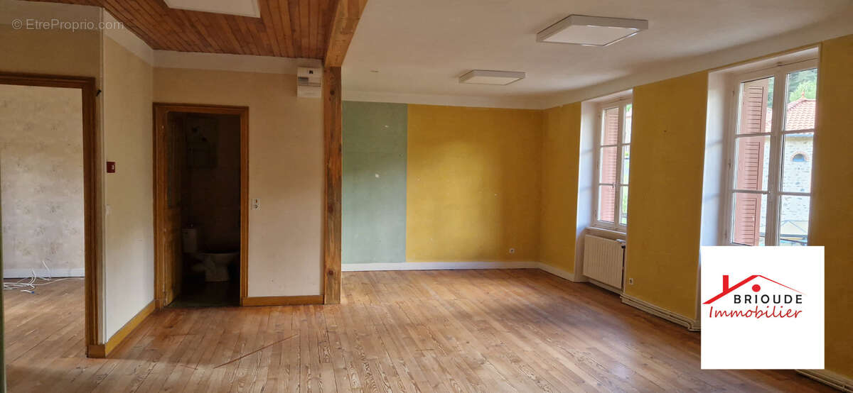 Maison à PAULHAGUET